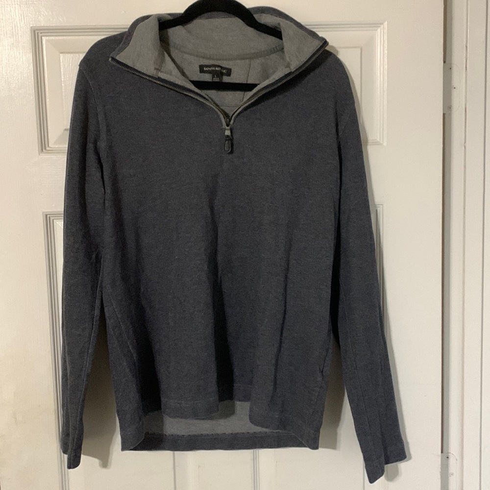 Banana Republic Large Pullover Sweater